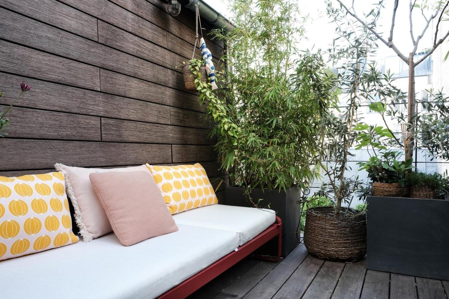 Rooftop Garden In Villa *
